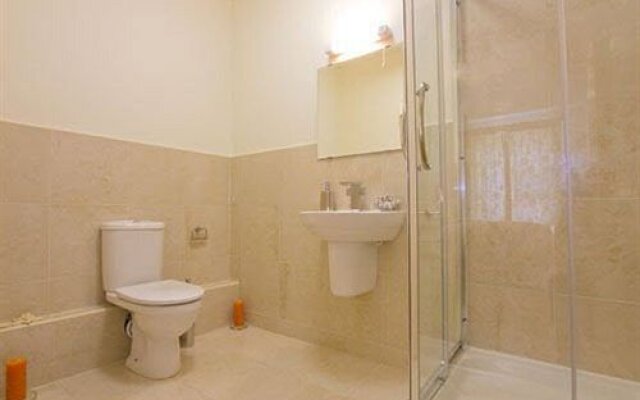 Jameson Court Self Catering Apartments