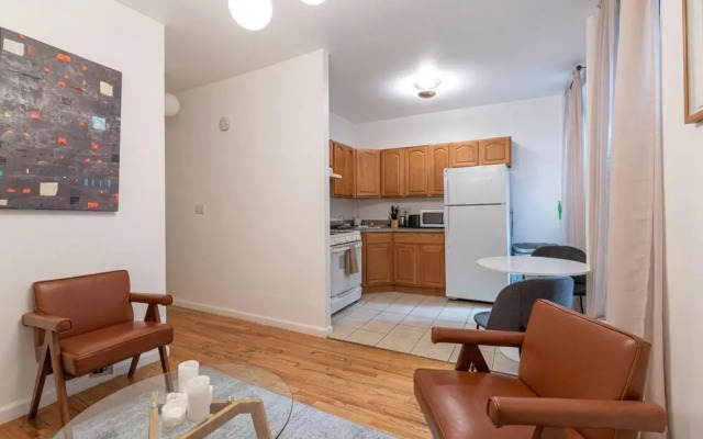 Dazzling Furnished 3 Bedroom Apartment