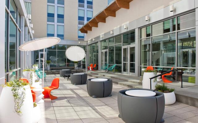 Aloft Charlotte Ballantyne