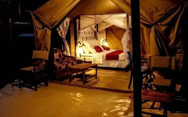 Osinon Camps & Lodges