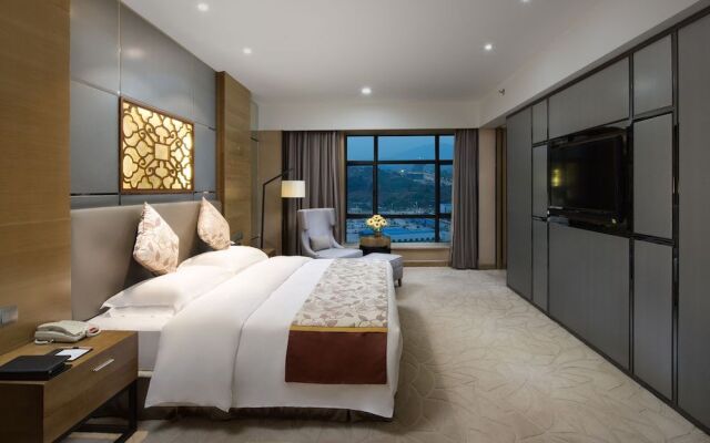 Shaoyang Huatian Hotel