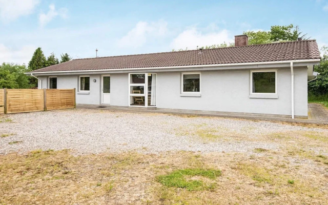 8 Person Holiday Home in Oksbol