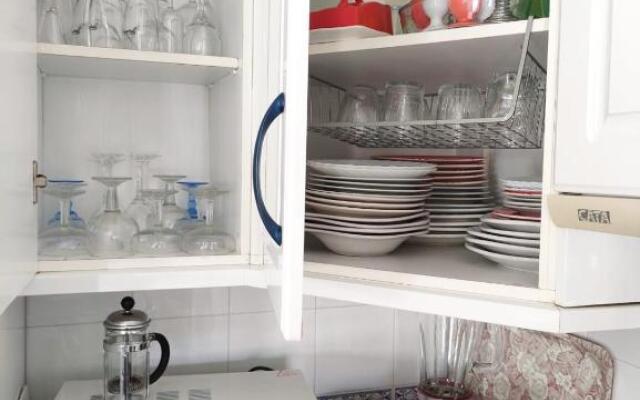 Spaciously Cosy Apartment 5b close to beach