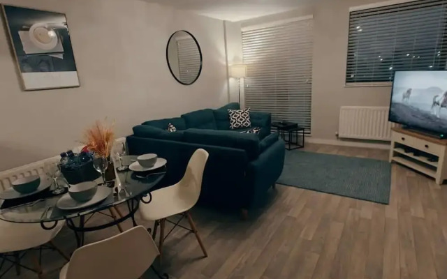 2BR Spacious City Centre Apartment