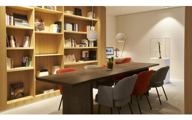 9Hotel Sablon