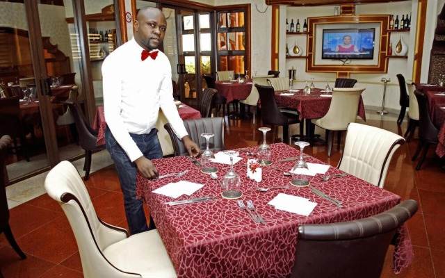 Big five hotel