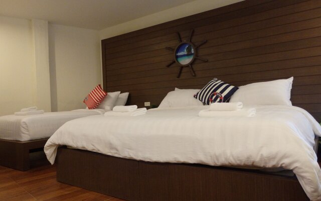 Bed by Cruise at Samakkhi-Tivanont