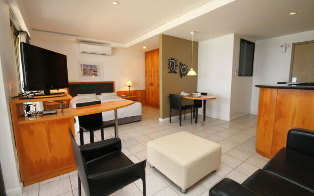 Promenade Casa del Mar