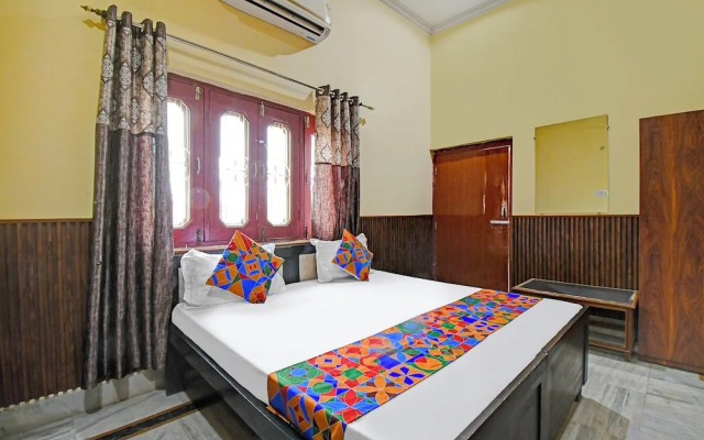Fabhotel Raghunandan Inn