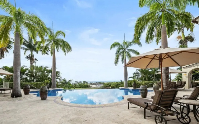 Wild Cane Ridge 2 by Island Villas