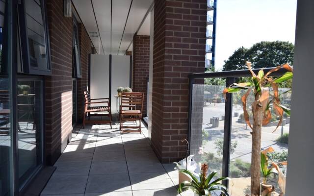 Spacious 2 Bedroom Apartment in Blackheath