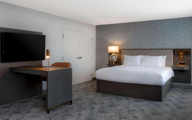 Hampton Inn by Hilton Winnipeg Downtown
