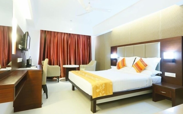 Hotel Moonlit Regency