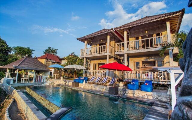 The Puncak Sunset Ceningan