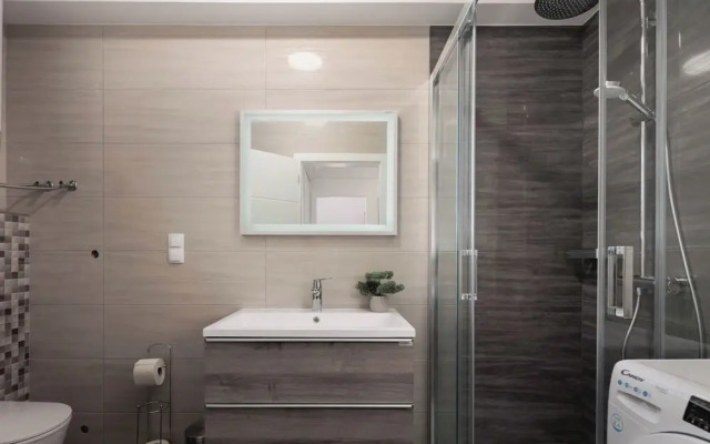 Seafront Apartment Nana 2