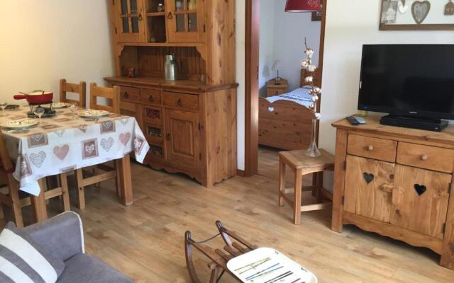 Appartement La Clusaz, 2 pièces, 6 personnes - FR-1-459-38