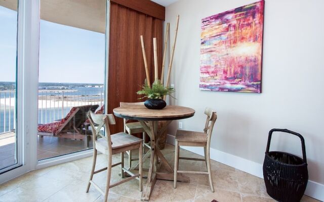 Crcph01 2 Bedroom Condo