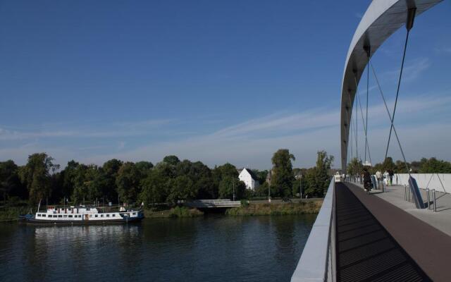 Botel Maastricht