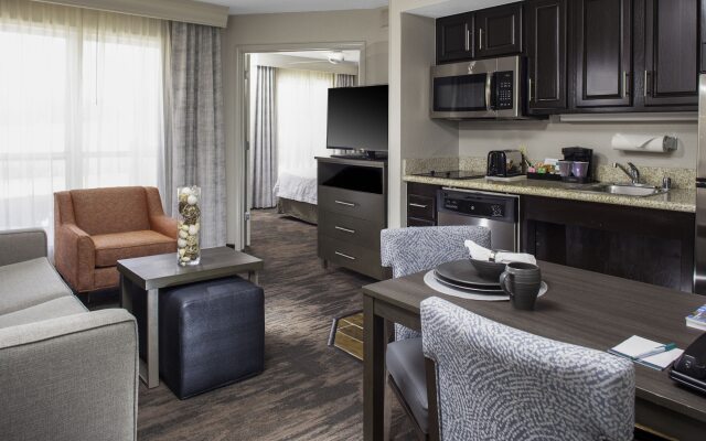 Addison Suites