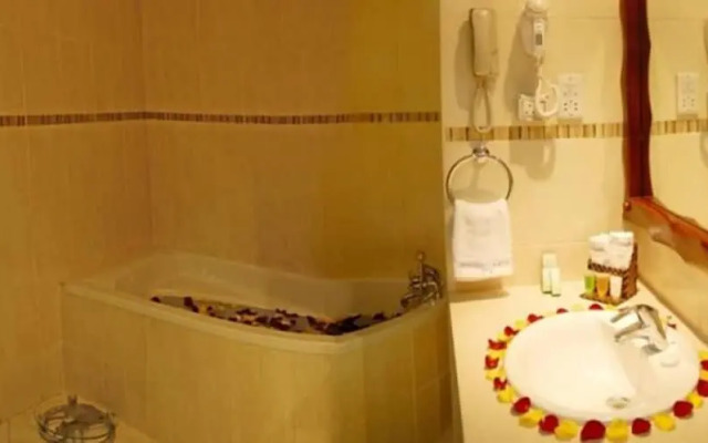 Snowcrest Hotel