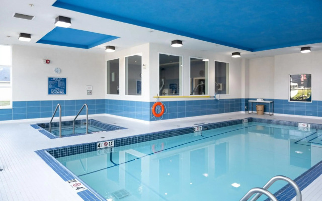 Four Points by Sheraton Edmonton International Airport