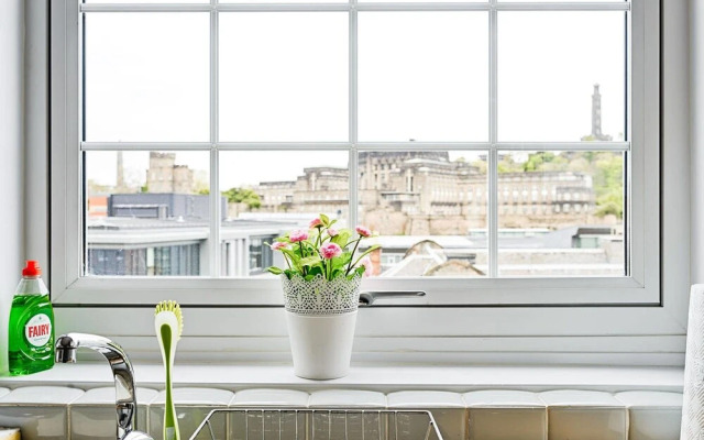 JOIVY Bright Royal Mile Apartment