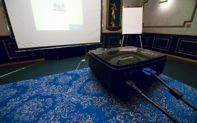 Гостиничный комплекс «Версаль»