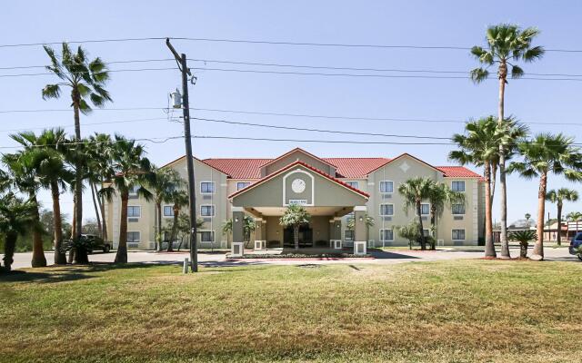 Quality Inn Kingsville Hwy 77