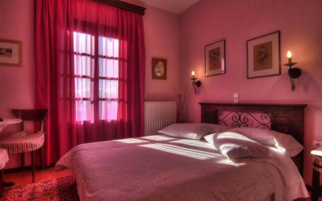 Nefeles Guesthouse