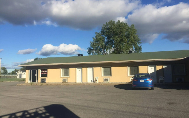 Motel Du Parc Masson