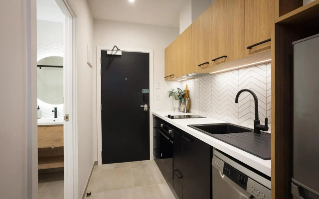 Rooftop Retreat - Mount Maunganui Holiday Home