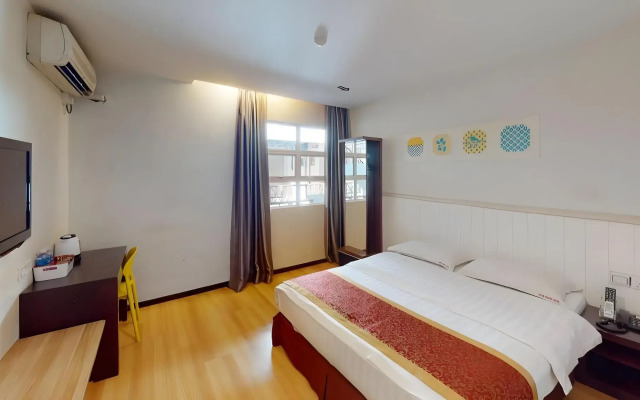 Aston Boutec Hotel Lintas Plaza