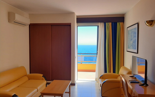 Cais da Oliveira Hotel