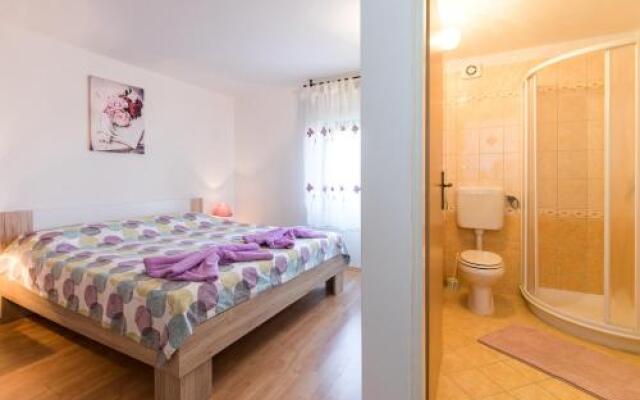 Apartment Adrijana