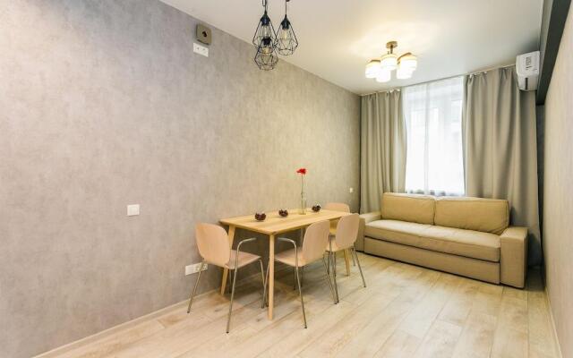 Apartlux Mayakovskaya