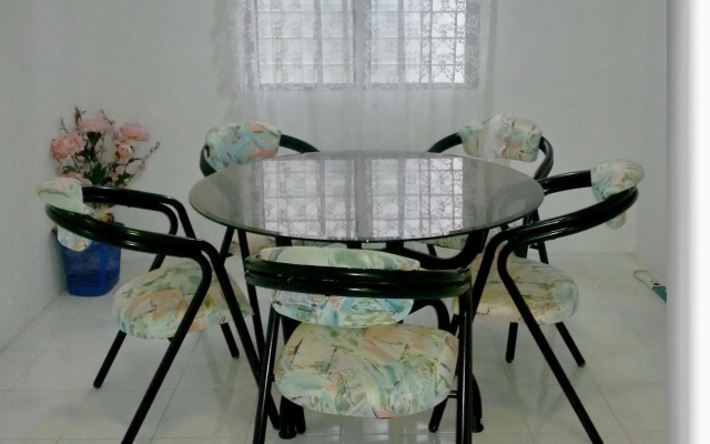 Tringkap Apartment