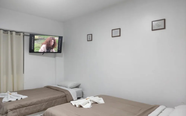 Maxy's Inn Hotel & Suite