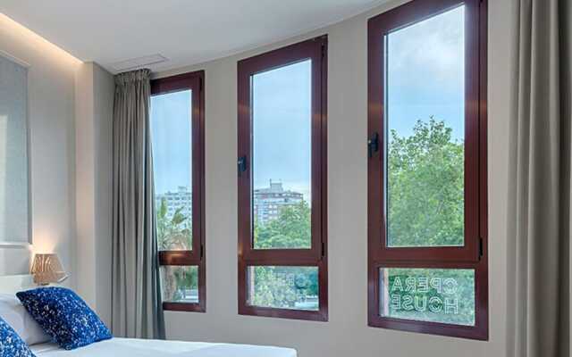 Opera House Valencia B&B