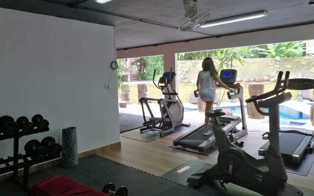 Beststayinphuket Poolview