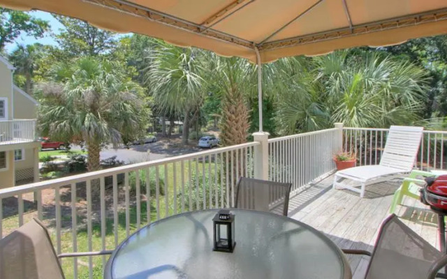 Evian at Shipyard by Hilton Head Accommodations