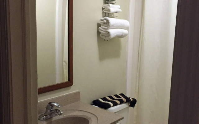 Royal Inn Motel