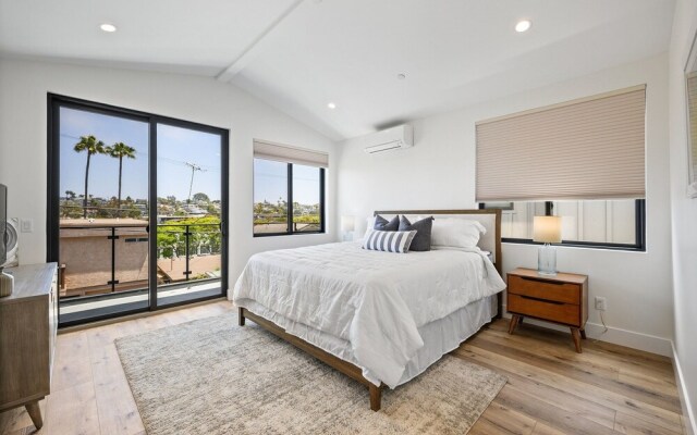 New Construction Luxury Home With Ocean View Rooftop Deck 815 4th by Redawning