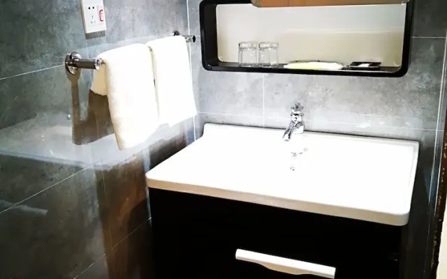 Xi'an Jintang Apartment