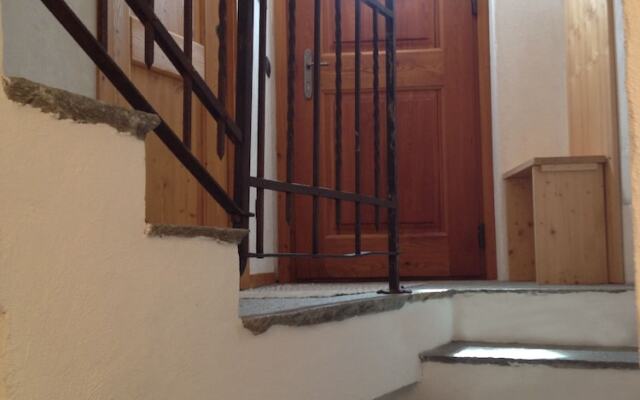 Chiesa In Valmalenco Casa In Borgo