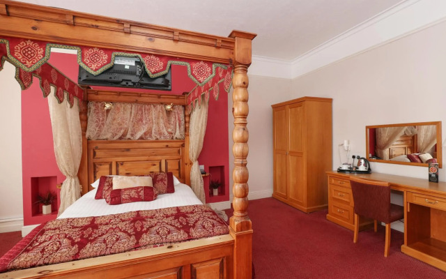 Royal Exeter Hotel