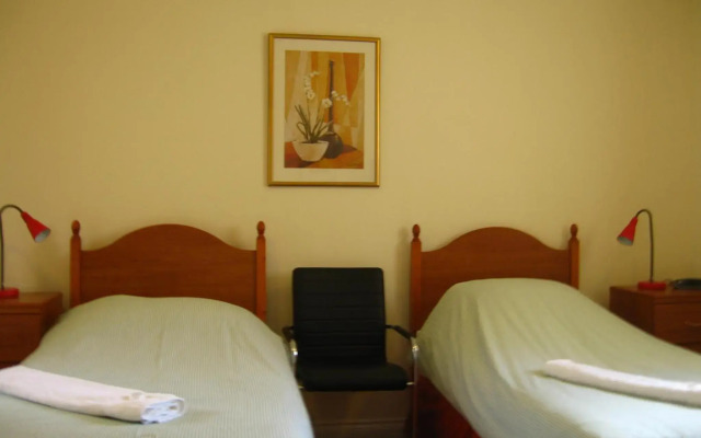 Simpson's Apartments