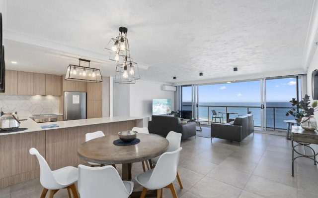 Peninsula Resort - Private Apartments