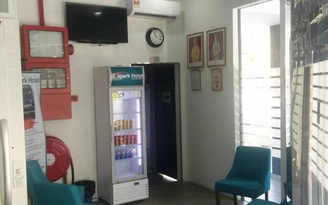 D'Spark Hotel Bayu Tinggi