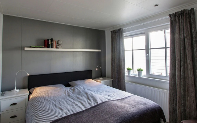 Cozy Chalet With Dishwasher, Surrounded by Forest