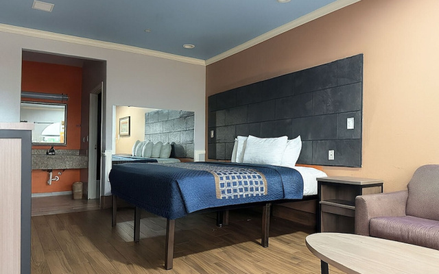 Downtowner Inns & Suites IAH Airport-Humble